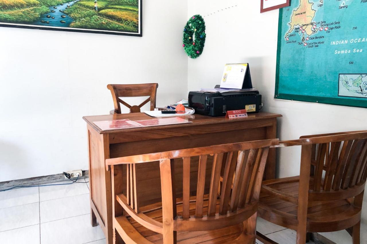 Cahaya Adrian Near Komodo Airport Labuan Bajo Luaran gambar